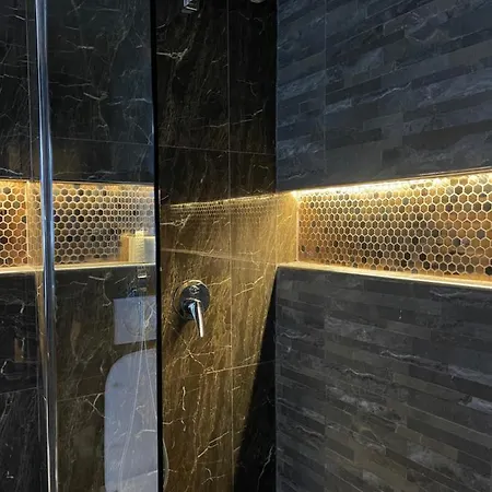 דירה Aj - Hidden Gem In Front Of Taiwan Center *