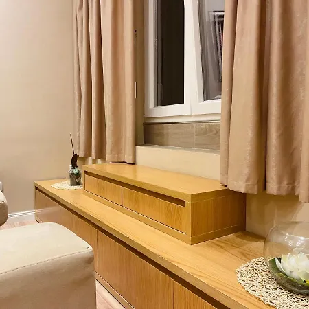 Aj - Hidden Gem In Front Of Taiwan Center