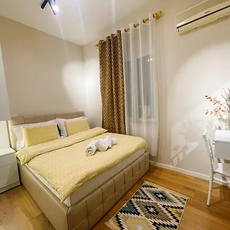 Aj - Hidden Gem In Front Of Taiwan Center Apartmán Tirana