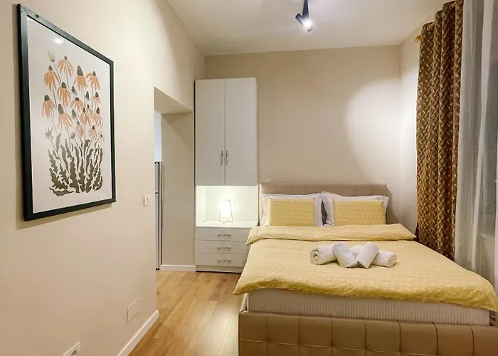 Aj - Hidden Gem In Front Of Taiwan Center アパート ティラナ